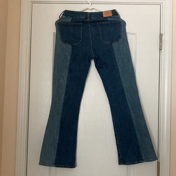 M.i.h Jeans Marrakesh Crop Kick High-Rise Kick Flare Jeans - Picture 3 of 6